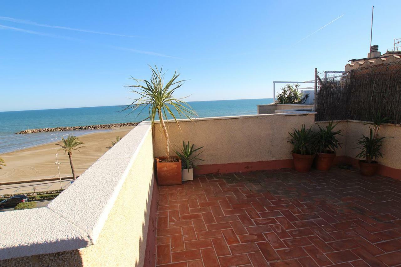 Espectacular Atico Duplex Con Vistas Al Mar Apartment Cunit Exterior photo